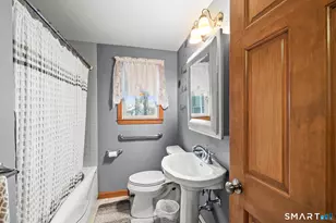 396 Walnut Tree Hill Rd, Shelton, CT 06484 - Photo 10