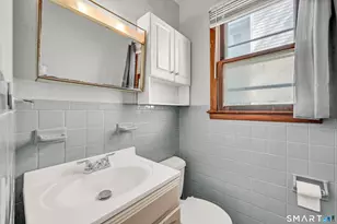 18 James St, Danbury, CT 06810 - Photo 8