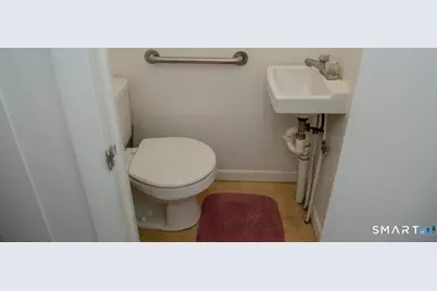 66 Redding Street, Hartford, CT 06114 - Photo 18