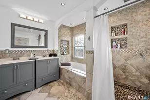 228 Chipper Rd, Waterbury, CT 06704 - Photo 22