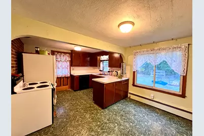 11 Woodland Drive, Windham, CT 06280 - Photo 2