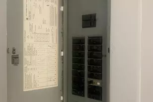 182 Henry St, New Haven, CT 06511 - Photo 8