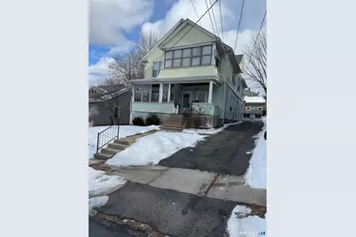 152 Lyons Street, New Britain, CT 06052 - Photo 2