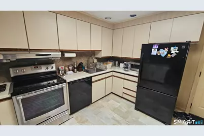 157 Woodvale Road, West Haven, CT 06516 - Photo 4