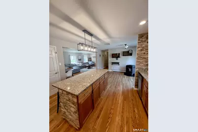 18 Deerfield Drive, East Windsor, CT 06016 - Photo 10