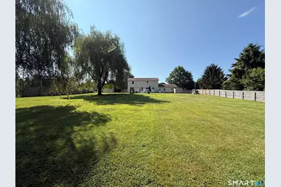 18 Deerfield Drive, East Windsor, CT 06016 - Photo 4