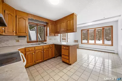 962 Shuttle Meadow Road, Southington, CT 06489 - Photo 24