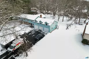 962 Shuttle Meadow Rd, Southington, CT 06489 - Photo 1