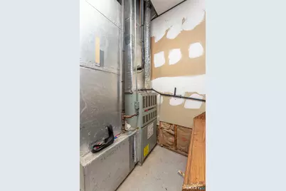 79 West Dudley Town Road, Bloomfield, CT 06002 - Photo 20