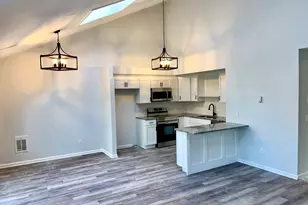 274 Cliffside Dr, Torrington, CT 06790 - Photo 4