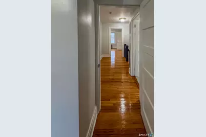 216 Cornwall Street, Hartford, CT 06112 - Photo 30