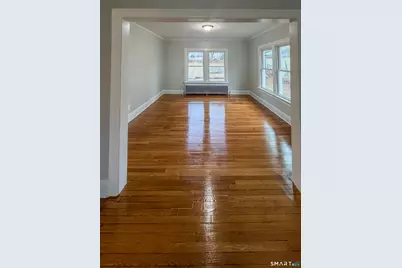 216 Cornwall Street, Hartford, CT 06112 - Photo 20