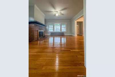 216 Cornwall Street, Hartford, CT 06112 - Photo 16