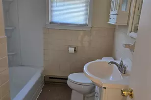 27 College St, Clinton, CT 06413 - Photo 6