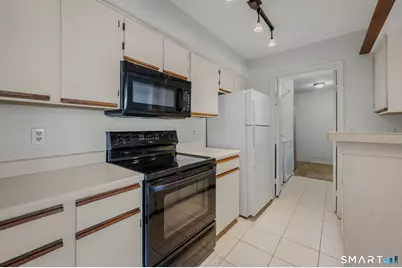 75 Crown Knoll Court #APT 107, Groton, CT 06340 - Photo 14