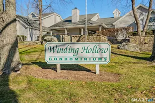 75 Crown Knoll Ct, Groton, CT 06340 - Photo 4