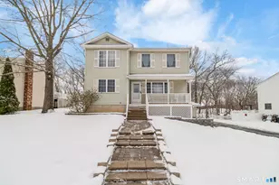 68 Woodcrest Dr, Waterbury, CT 06708 - Photo 36