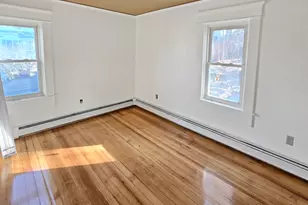 129 Mechanics St, Putnam, CT 06260 - Photo 10