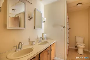 10 Woodland Park, Shelton, CT 06484 - Photo 6