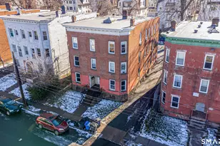 27 Bond St, Hartford, CT 06114 - Photo 2