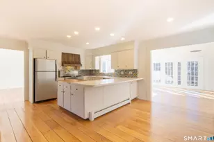 9 Victoria Ln, Westport, CT 06880 - Photo 6