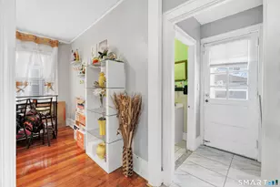 267 Willow St, Bridgeport, CT 06610 - Photo 18