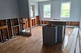 365 Willow St, Waterbury, CT 06710 - Photo 12