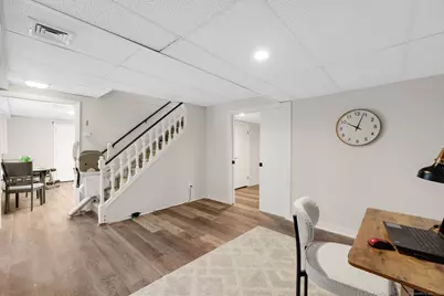 617 Cherokee Lane #B, Stratford, CT 06614 - Photo 32