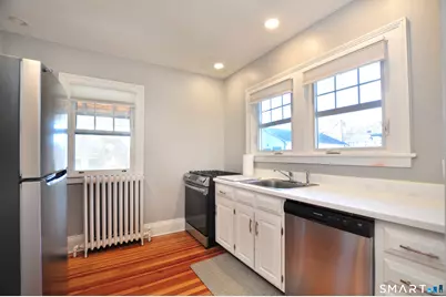 1395 Boulevard, West Hartford, CT 06119 - Photo 22