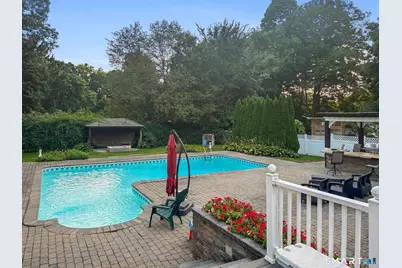 100 Lynwood Dr Extension, Cheshire, CT 06410 - Photo 2