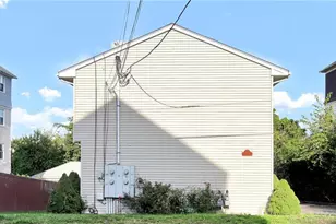 220 Alder St, Waterbury, CT 06708 - Photo 22