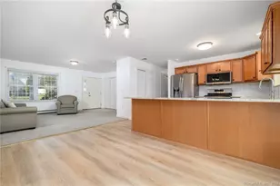 217 Highlawn Rd, Fairfield, CT 06824 - Photo 10