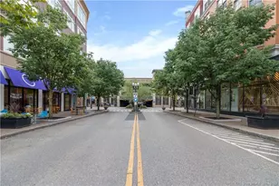 15 Dinah St, West Hartford, CT 06107 - Photo 34