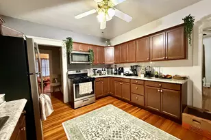 26 Victory St, Bridgeport, CT 06606 - Photo 4