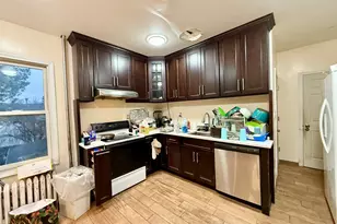 26 Victory St, Bridgeport, CT 06606 - Photo 14