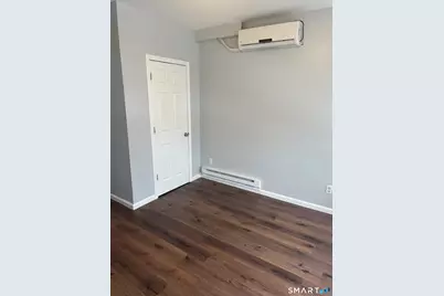 1347 Pembroke Street #3, Bridgeport, CT 06608 - Photo 8