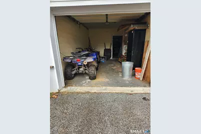 96 Portland Avenue, Redding, CT 06896 - Photo 2