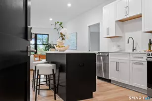 131 Beach Rd, Fairfield, CT 06824 - Photo 4