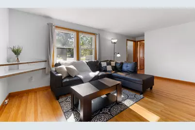 404 Elmwood Drive, Windsor Locks, CT 06096 - Photo 2