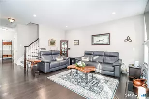 32 Hunting Ridge Ln, Bethel, CT 06801 - Photo 12