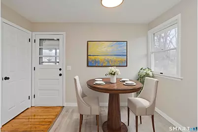 2 Pearl St Extension, Enfield, CT 06082 - Photo 8