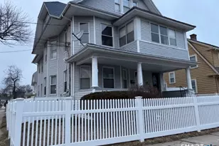 66 Wade St, Bridgeport, CT 06604 - Photo 2