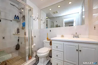 240 Quenby Place, Stratford, CT 06614 - Photo 38