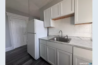 48 Mitchell Avenue, Waterbury, CT 06710 - Photo 4