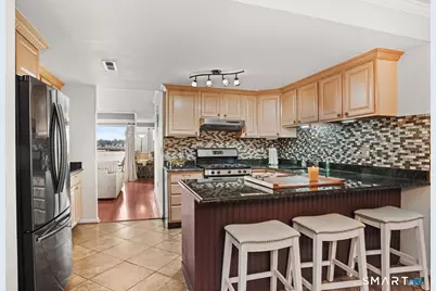 1416 Windward Road #1416, Milford, CT 06461 - Photo 10