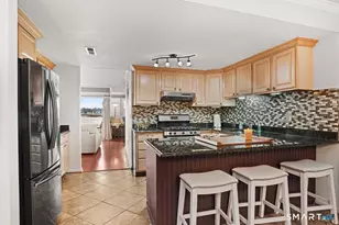 1416 Windward Rd, Milford, CT 06461 - Photo 10