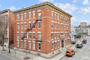 48 Mitchell Ave, Waterbury, CT 06710 - Photo 1