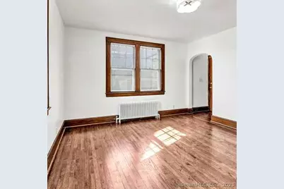 48 Scofield Avenue, Bridgeport, CT 06605 - Photo 4