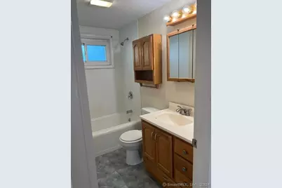 19 Ann Street, Manchester, CT 06040 - Photo 16