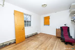 32 Forest Ct N, Hamden, CT 06518 - Photo 14